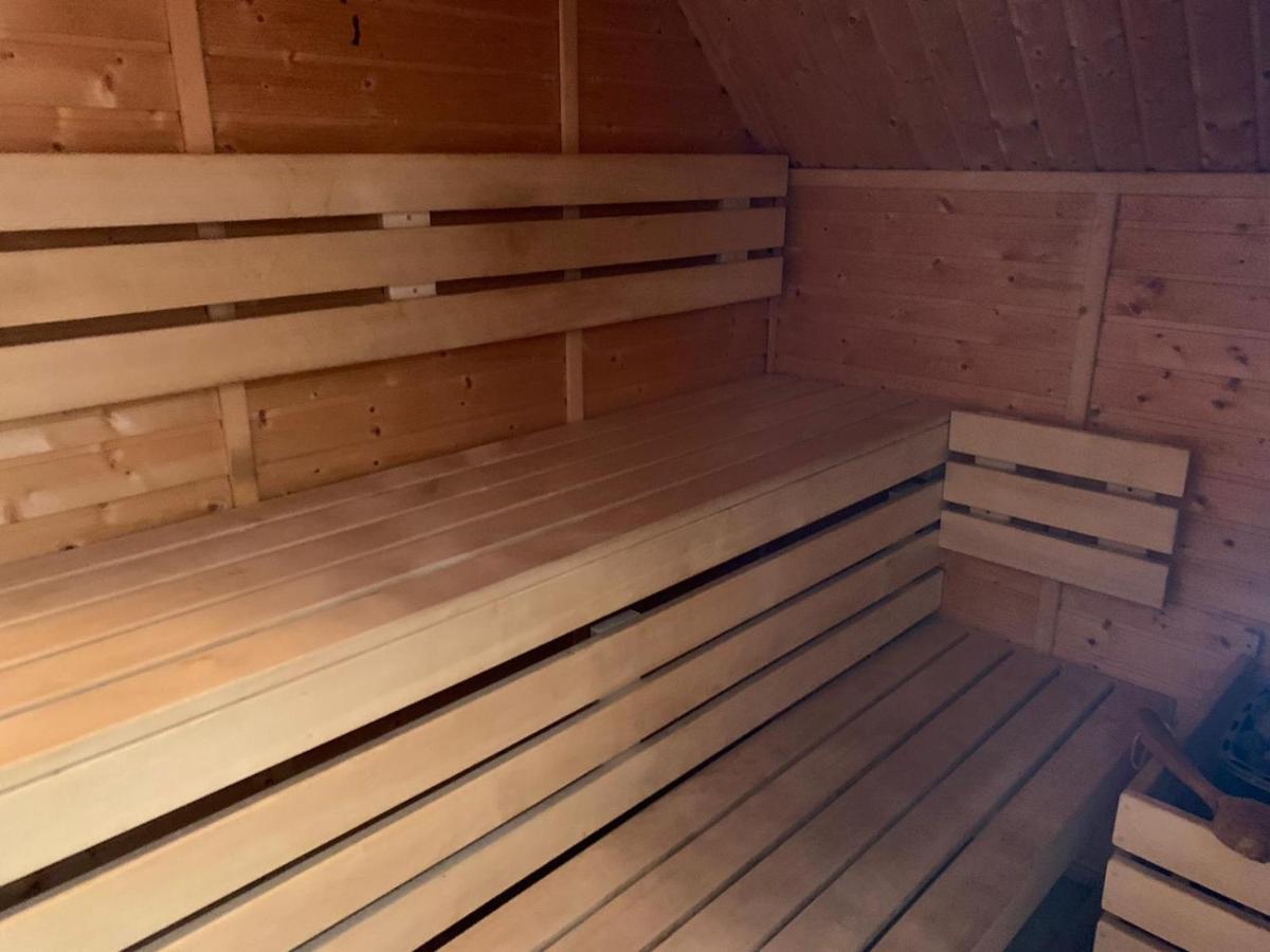 Ubytování Chotěvice Hostinné Exterior foto